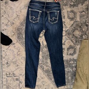 Silver Jeans Women’s Dark Indigo Skinny Jeans